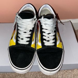 Flamed vans 8.5M 10W